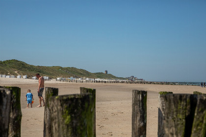 003 Groot 4 persoons vakantiechalet op mini camping vlakbij het Veerse Meer en Oostkapelle