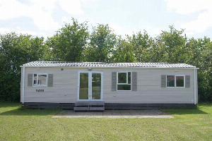 Groot 6 persoons vakantiechalet op mini camping vlakbij het Veerse Meer en Oostkapelle