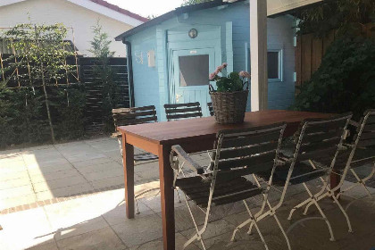 009 Landelijk 8 persoons vakantiehuis vlakbij de duinen en het strand van Oostkapelle