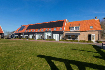 019 Luxe 8 persoons vakantiehuis vlakbij Oostkapelle en het strand