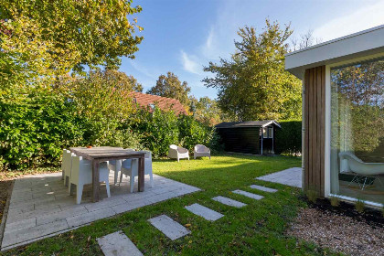 015 Prachtig 6 persoons vakantiehuis met sauna en open haard op 500 m van het strand