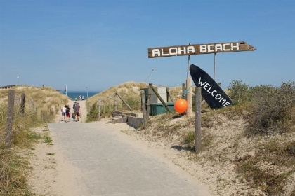 024 Ruim 8 persoons vakantiehuis vlakbij Oostkapelle en het strand