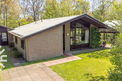 025 Vrijstaande 6 persoons bungalow tussen het centrum en strand van Oostkapelle