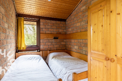 001 Vrijstaande 6 persoons bungalow vlakbij het strand van Oostkapelle