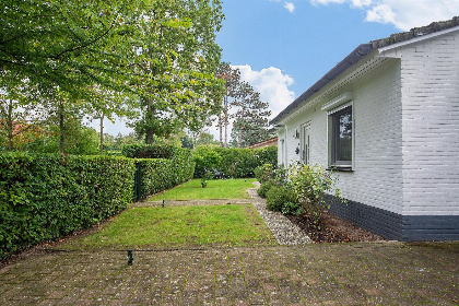 025 VZ2420 Vakantiebungalow Oostkapelle