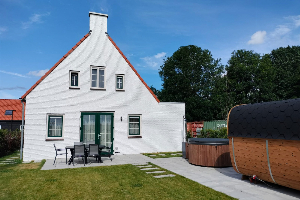 Luxe villa voor 7 personen met Hottub en Barrel sauna in Ossenisse