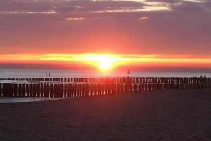 030 Luxe 7 persoons vakantiehuis vlakbij het strand van Renesse