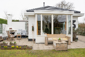 Mooi 6 persoons bungalow nabij Renesse en het strand