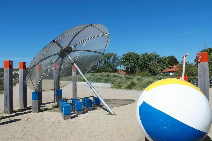 013 Prachtig 7 persoons vakantiehuis dicht bij het strand van Renesse