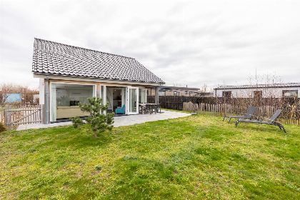 022 Strandvilla 30   Scharendijkseweg | Renesse