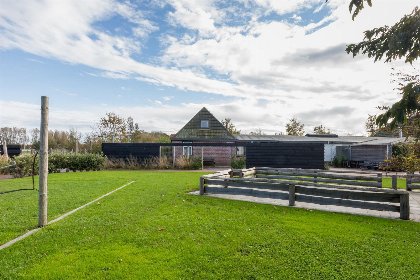 029 Familiehuis   Oostkapelseweg 32 | Serooskerke 'Ooievaar'