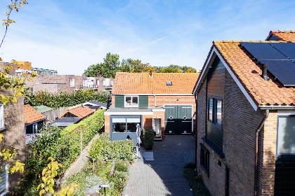 024 't Vakansie'uus | Sfeervol en gelijkvloers genieten op Walcheren | Ds. van Wouwestraat 30   Serooskerke