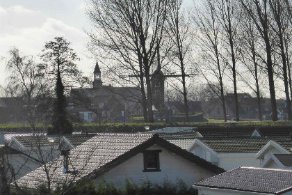 011 Gezellig kindvriendelijk houten chalet met omheinde tuin