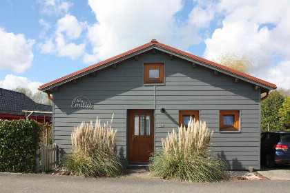 019 Gezellig kindvriendelijk houten chalet met omheinde tuin