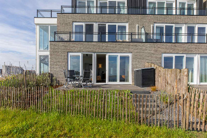 027 Modern 4 persoons appartement met uitzicht over Natuurgebied Nationaal Park Oosterschelde