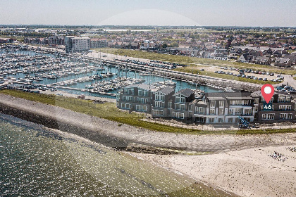 015 Modern ingericht 4 persoons appartement aan het water in Sint Annaland