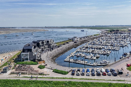 036 Stijlvol 4 persoons appartement in de Jachthaven met uitzicht op de Oosterschelde