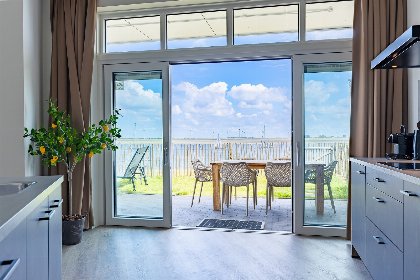 006 Vakantiewoning aan het strand   met tuin en terras | Nr. 32 | 2   4 Pers. | Vista Maris