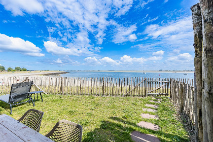 004 Vakantiewoning aan het strand   met tuin en terras | Nr. 32   4 Pers. | Vista Maris