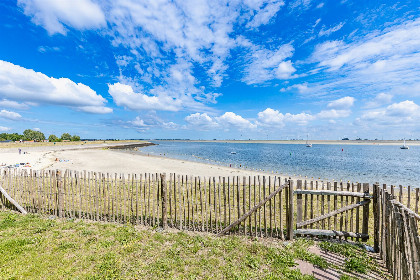 042 Vakantiewoning aan het strand   met tuin en terras | Nr. 32   4 Pers. | Vista Maris