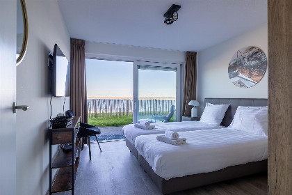 003 Vakantiewoning aan het strand   met tuin en terras | Nr. 34   4 Pers. | Vista Maris