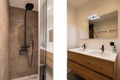 018 Vakantiewoning aan het strand   tuin en terras met haven  