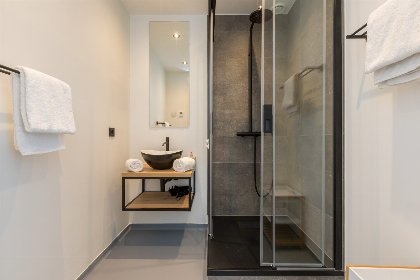 005 Vakantiewoning aan het water   met 2 balkons | Nr. 16   4 Pers. | Vista Maris
