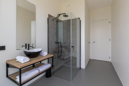 006 Vakantiewoning aan het water   met 2 balkons | Nr. 38   4 Pers. | Vista Maris