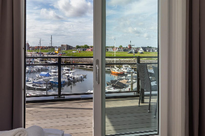 024 Vakantiewoning aan het water   met 2 balkons | Nr. 38   4 Pers. | Vista Maris