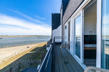 015 Vakantiewoning aan het water   met 2 balkons | Nr. 46   4 Pers. | Vista Maris