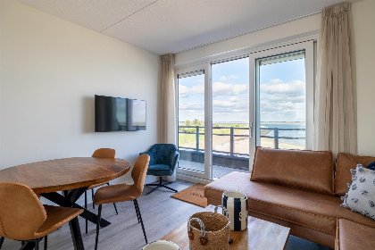 010 Vakantiewoning aan het water   met 2 balkons | Nr. 52   4 Pers. | Vista Maris