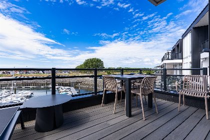 033 Vakantiewoning aan het water   met 4 balkons | Nr. 30 | 2   8 Pers. | Vista Maris