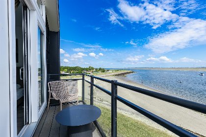 027 Vakantiewoning aan het water   met 4 balkons | Nr. 30   8 Pers. | Vista Maris
