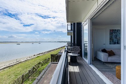 030 Vakantiewoning aan het water   met 4 balkons | Nr. 30   8 Pers. | Vista Maris