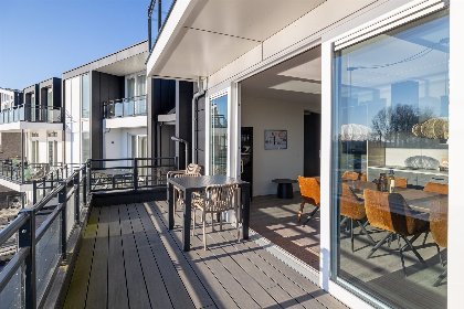 035 Vakantiewoning aan het water   met 4 balkons | Nr. 30   8 Pers. | Vista Maris