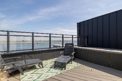 005 Vakantiewoning aan het water   met dakterras en balkon | Nr. 40   2 Pers. | Vista Maris