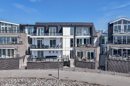 034 Vakantiewoning aan het water   met dakterras en balkon | Nr. 40   2 Pers. | Vista Maris
