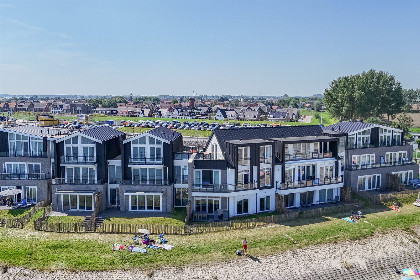 035 Vakantiewoning aan het water   met dakterras en balkon | Nr. 40   2 Pers. | Vista Maris