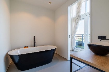 005 Vakantiewoning aan het water   met dakterras en balkon | Nr. 48   4 Pers | Vista Maris