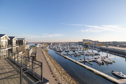 023 Vakantiewoning aan het water   met dakterras en balkon | Nr. 48   4 Pers | Vista Maris