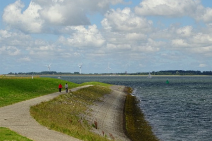 034 Gezellig en eenvoudig 6 persoons vakantiehuis in Stavenisse, Tholen, bij de Oosterschelde