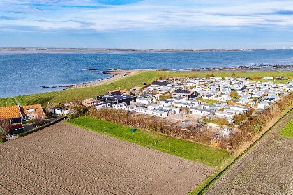 049 Vakantiewoning aan de Oosterschelde met infraroodsauna   Keetenweg 10B   Stavenisse