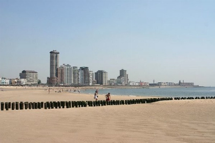 021 Driepersoons strand appartement met zeezicht aan de Boulevard van Vlissingen