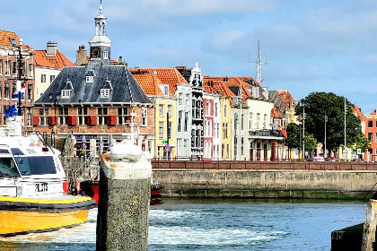 021 Historisch Rijksmonument voor 13 personen nabij de boulevard in het centrum van Vlissingen