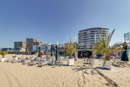 008 Slapen op het strand in een mooi 5 persoons beachhouse in Vlissingen met eigen terras