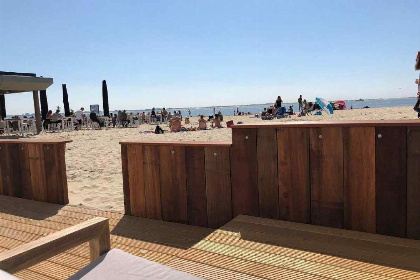 023 Slapen op het strand in een mooi 5 persoons beachhouse in Vlissingen met eigen terras