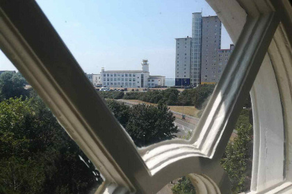 008 Unieke 16 persoons groepsaccommodatie in Vlissingen op slechts 50m van het strand