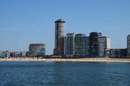 018 Vierpersoons strand appartement met zeezicht aan de Boulevard van Vlissingen