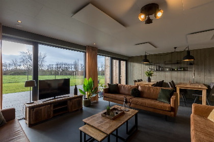 009 Familiehuis   Vroondijk 2 | Vrouwenpolder Zeebloesempje