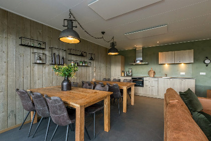 016 Familiehuis   Vroondijk 2 | Vrouwenpolder Zeebloesempje